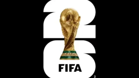 意乙保级战火连绵，桑普多利亚费拉里斯球场热血沸腾